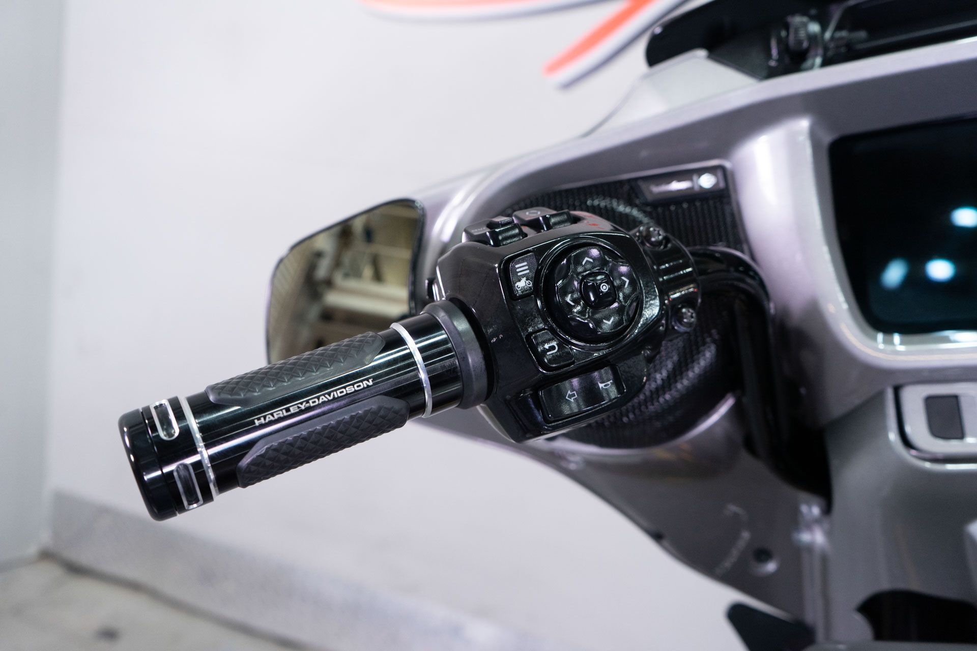 2023 Harley-Davidson CVO™ Street Glide® in Sacramento, California - Photo 13