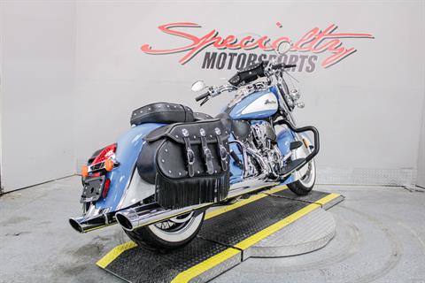 Rear Right Side Angle - Photo 5