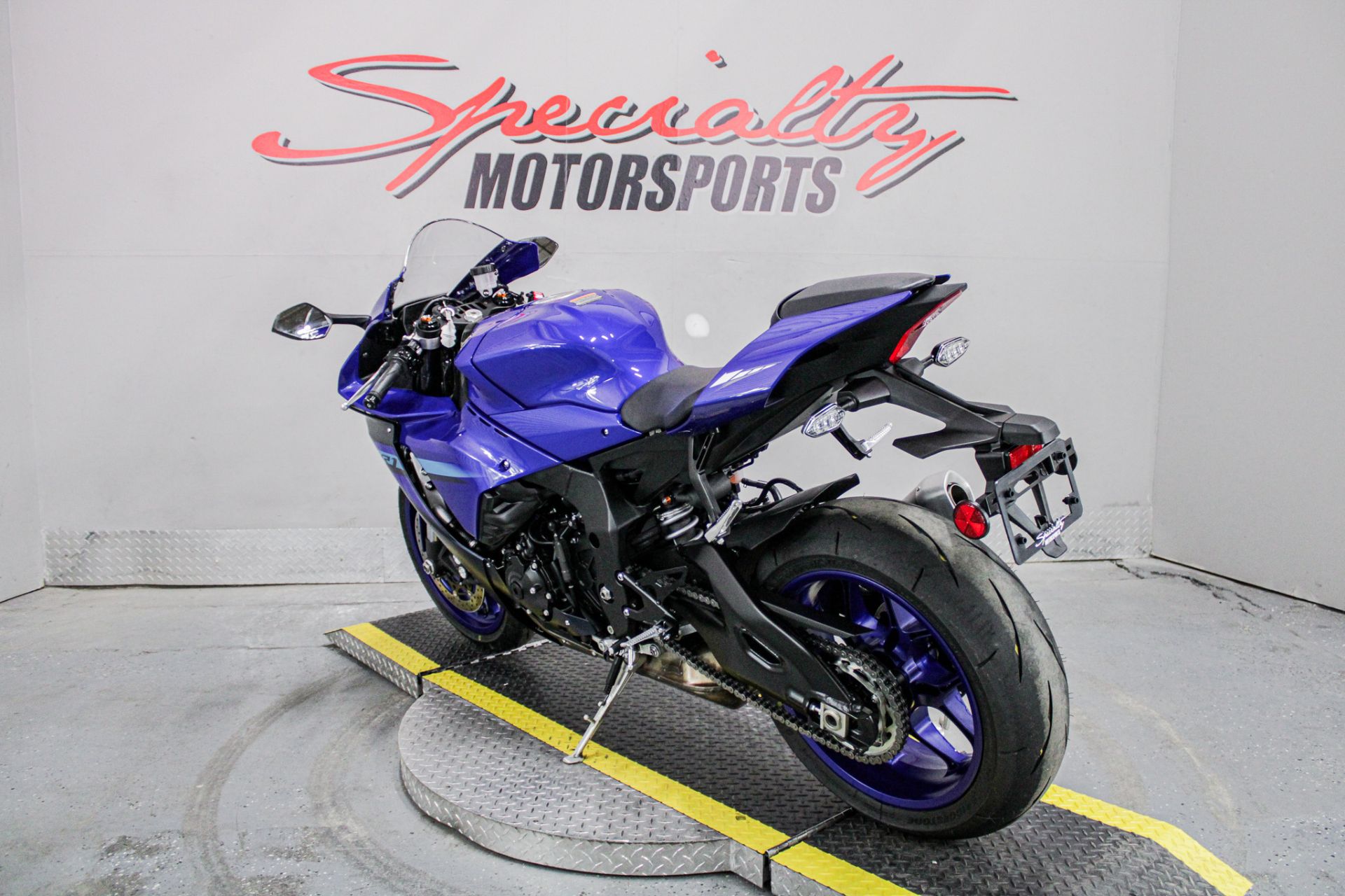 2024 Yamaha YZF-R1 in Sacramento, California - Photo 7