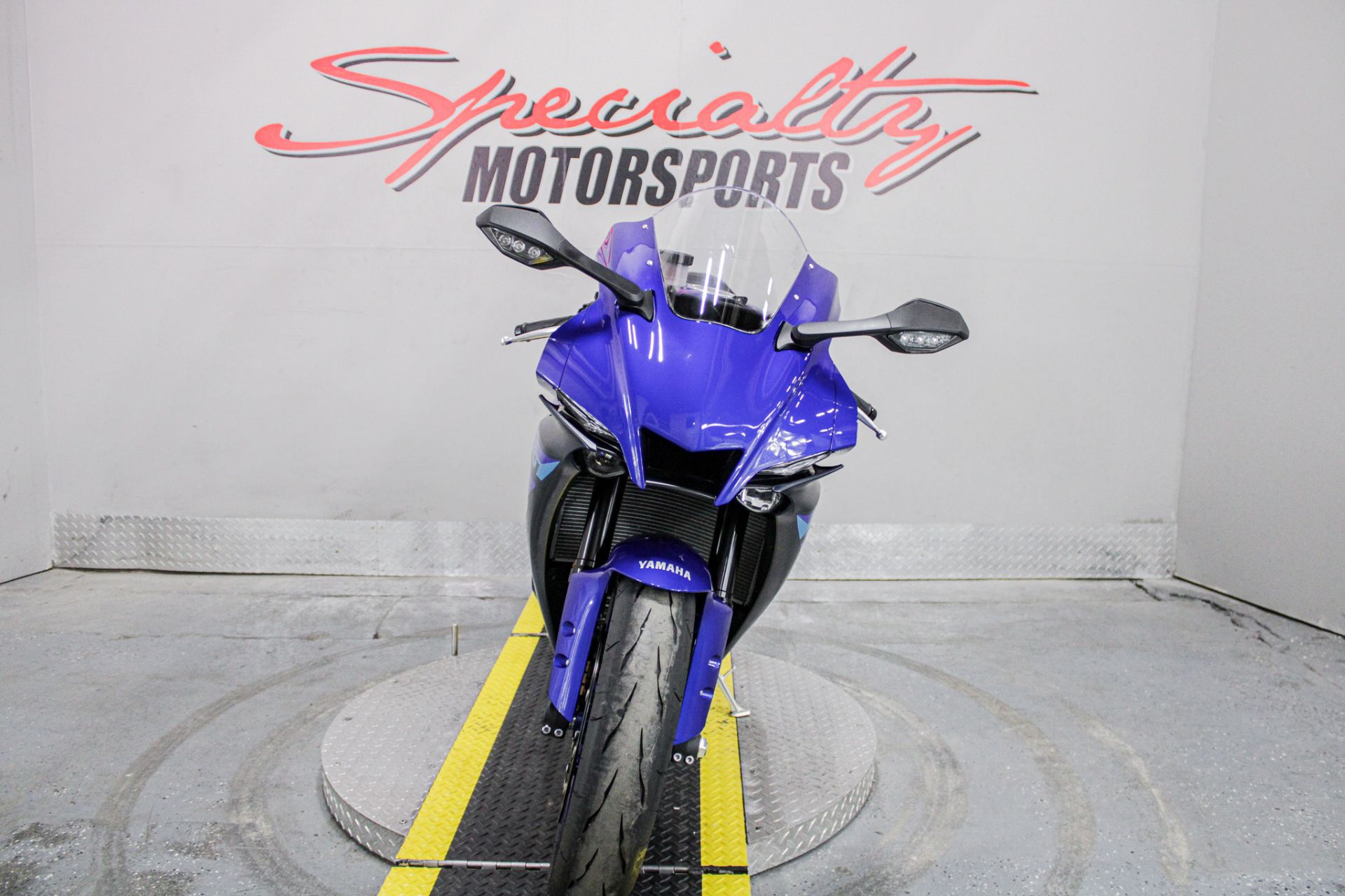 2024 Yamaha YZF-R1 in Sacramento, California - Photo 12