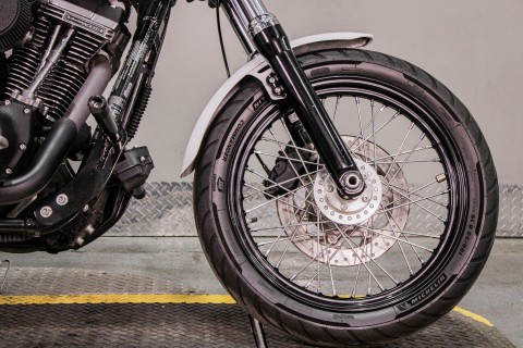 2016 Harley-Davidson DYNA STREET BOB in Sacramento, California - Photo 3