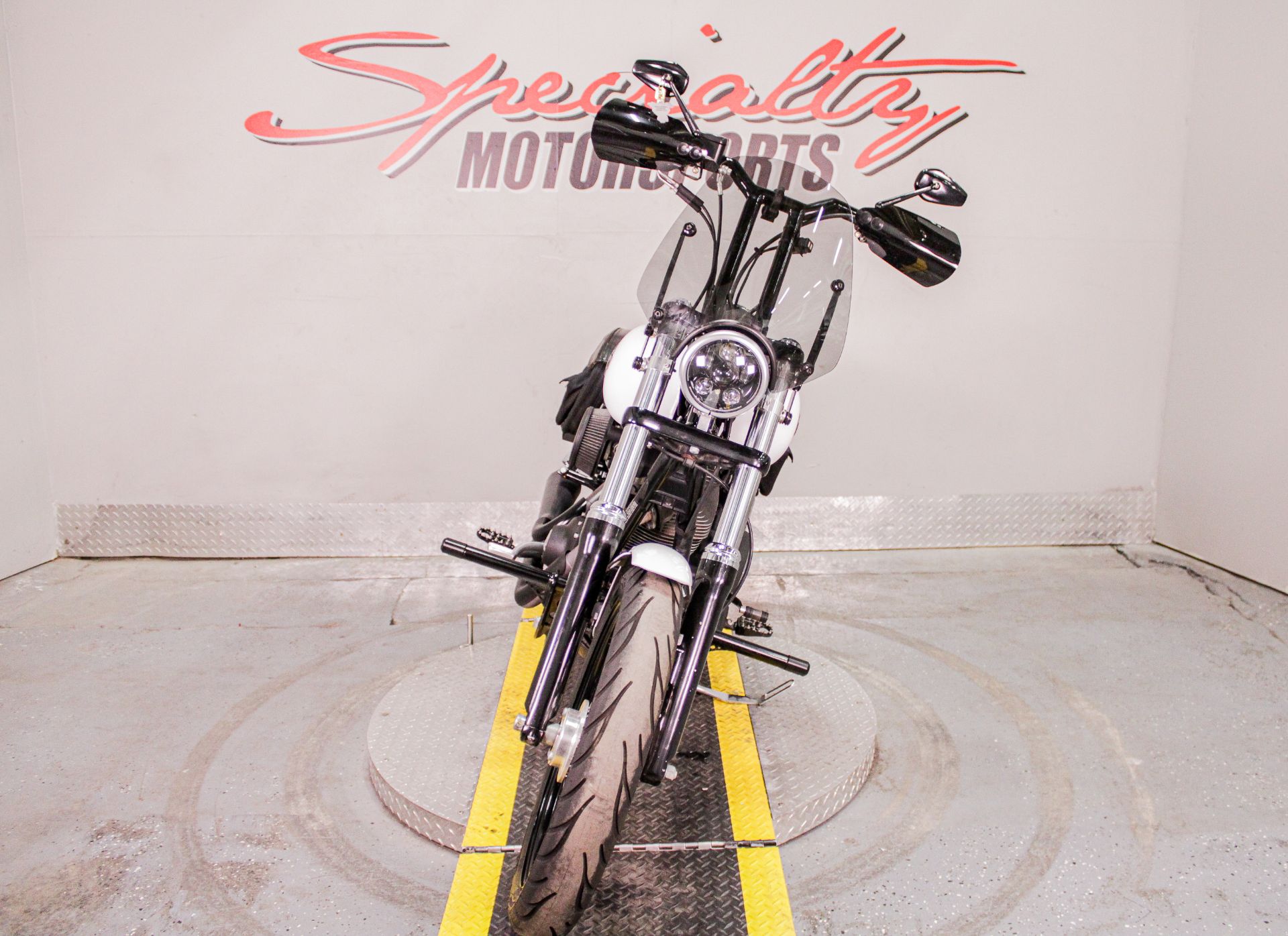 2016 Harley-Davidson DYNA STREET BOB in Sacramento, California - Photo 12