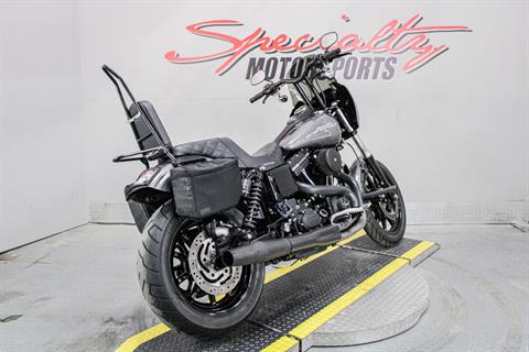 Rear Right Side Angle - Photo 5