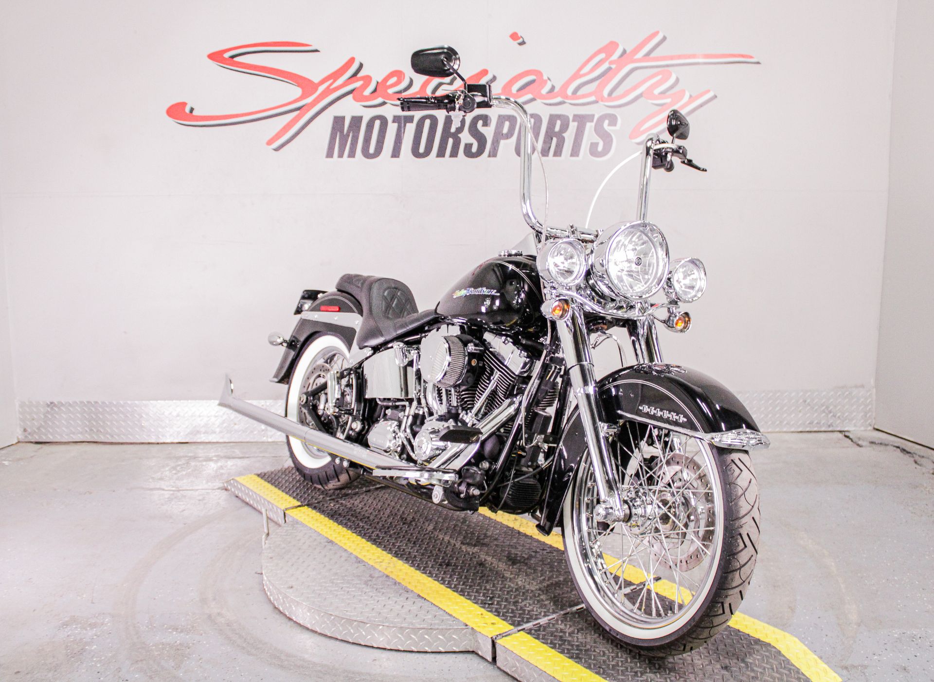 2016 Harley-Davidson Softail® Deluxe in Sacramento, California - Photo 13