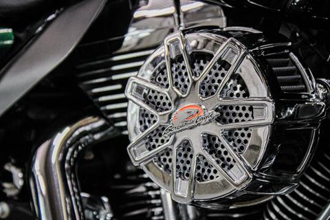 2015 Harley-Davidson Electra Glide® Ultra Classic® in Sacramento, California - Photo 16