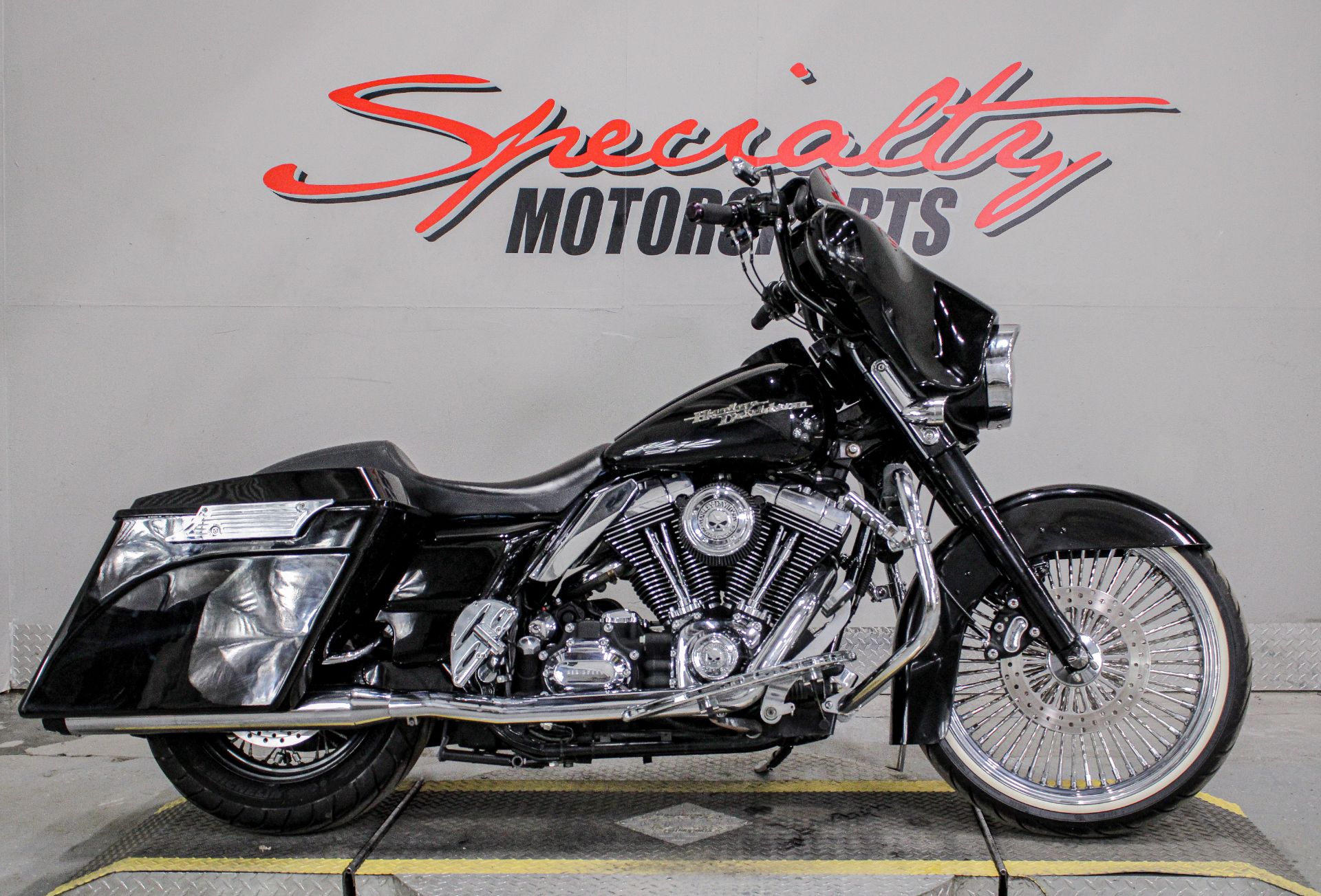 Extended Seat Bolt For Harley-Davidson® Motorcycles