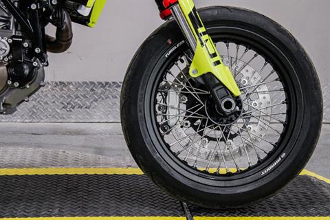 HUS757271 - 2023 - Husqvarna - 701 Supermoto Front Tire - Photo 3