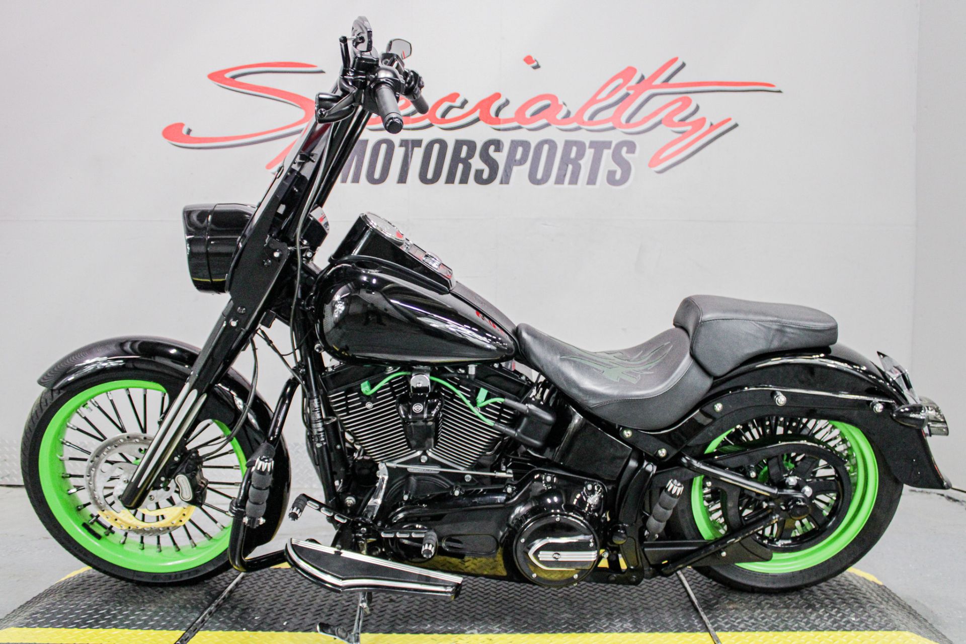 Left Side - Photo 10