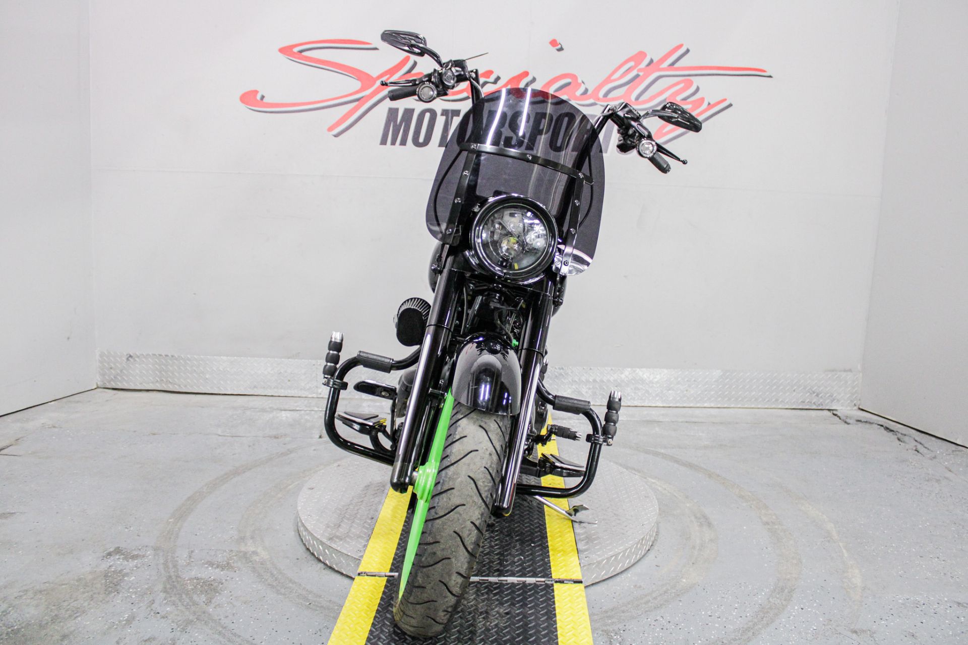 Front View - Photo 13