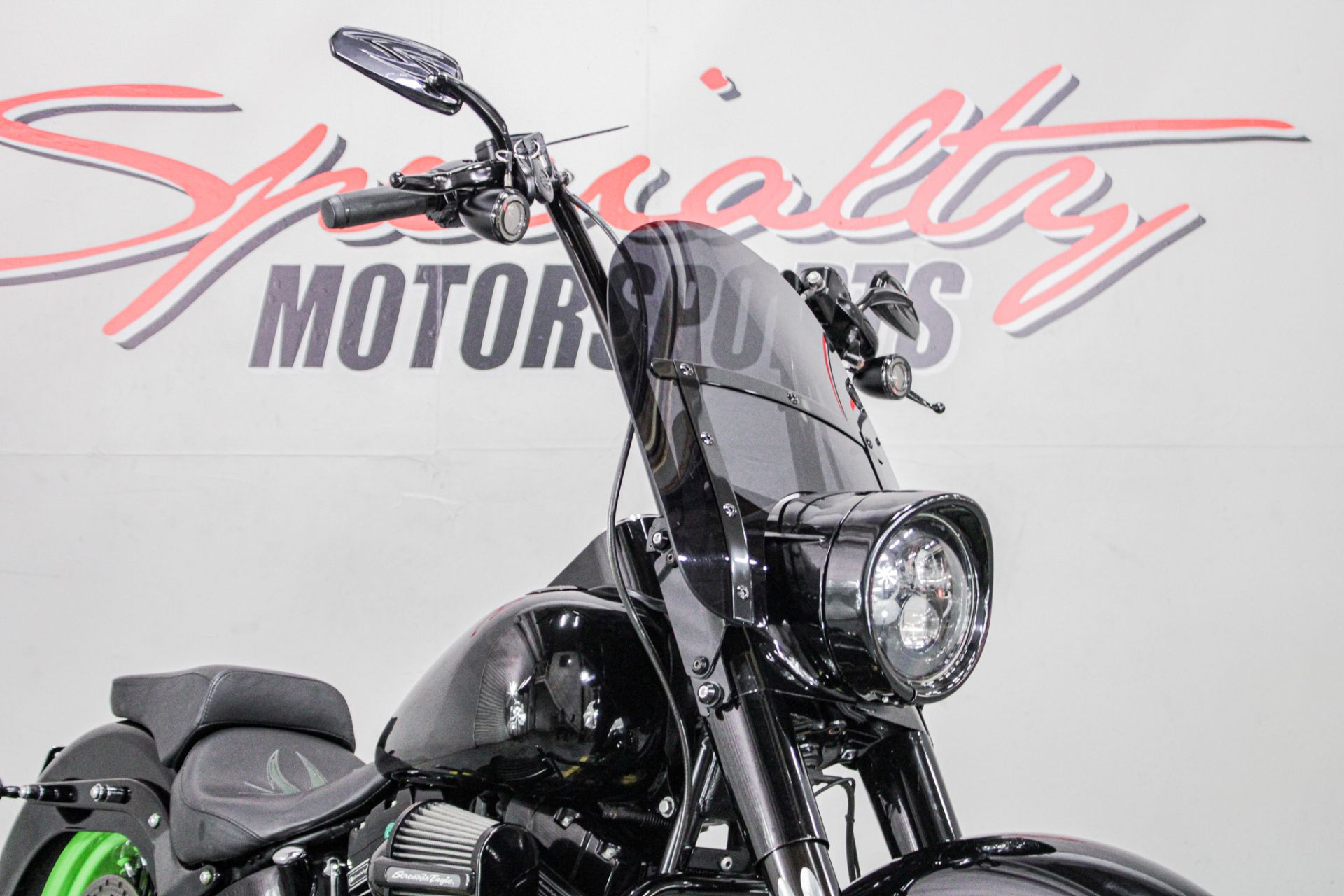 Front Right Zoomed In - Photo 15