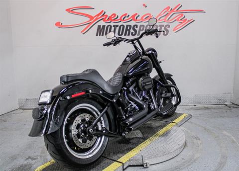 HAR017468 - 2016 - Harley-Davidson - Fat Boy® S Rear Right Side Angle - Photo 5