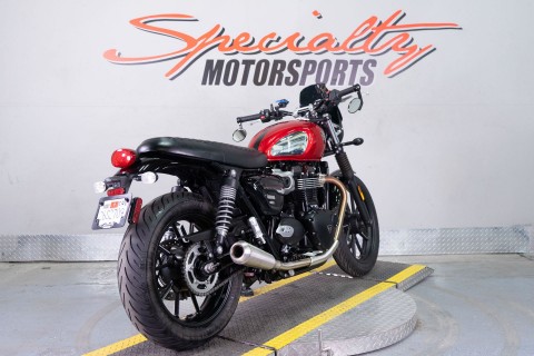 2023 Triumph Speed Twin 900 Chrome Edition in Sacramento, California - Photo 6