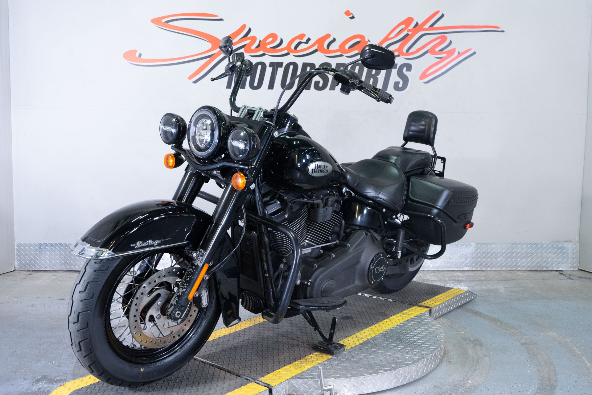 2023 Harley-Davidson Heritage Classic 114 3