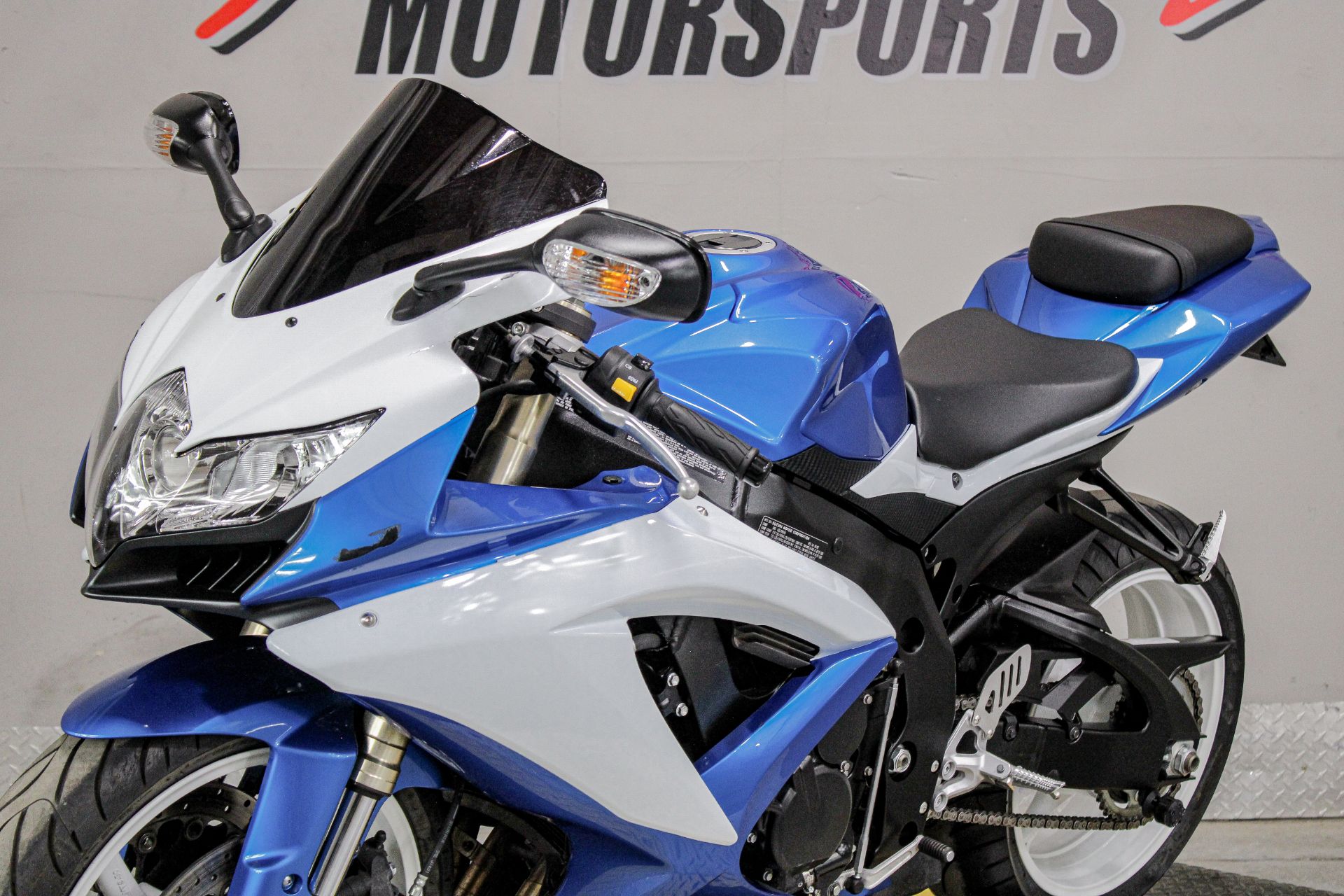 サービスマニュアル　スズキ　GSX-Ｒ600　Ｌ1 GSX-R600 サービスマニュアル 逆車 K8 英語版