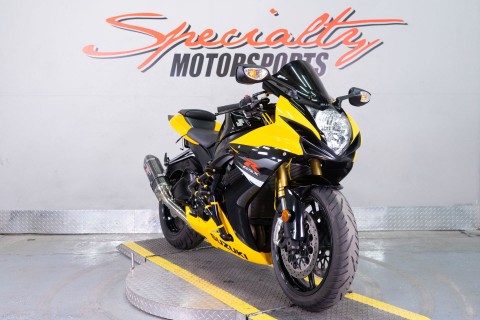 2017 Suzuki GSX-R750 in Sacramento, California - Photo 2