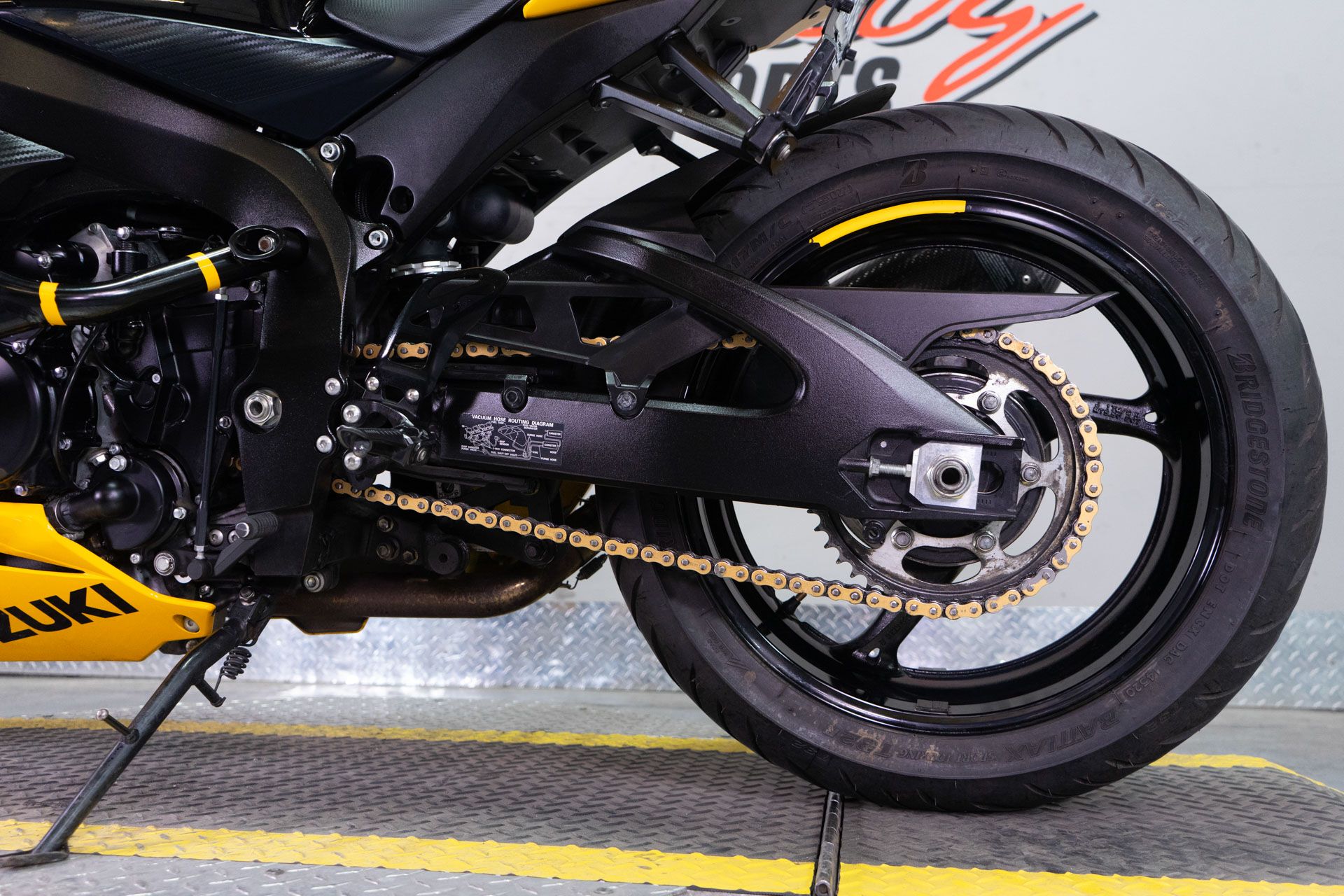 2017 Suzuki GSX-R750 in Sacramento, California - Photo 11