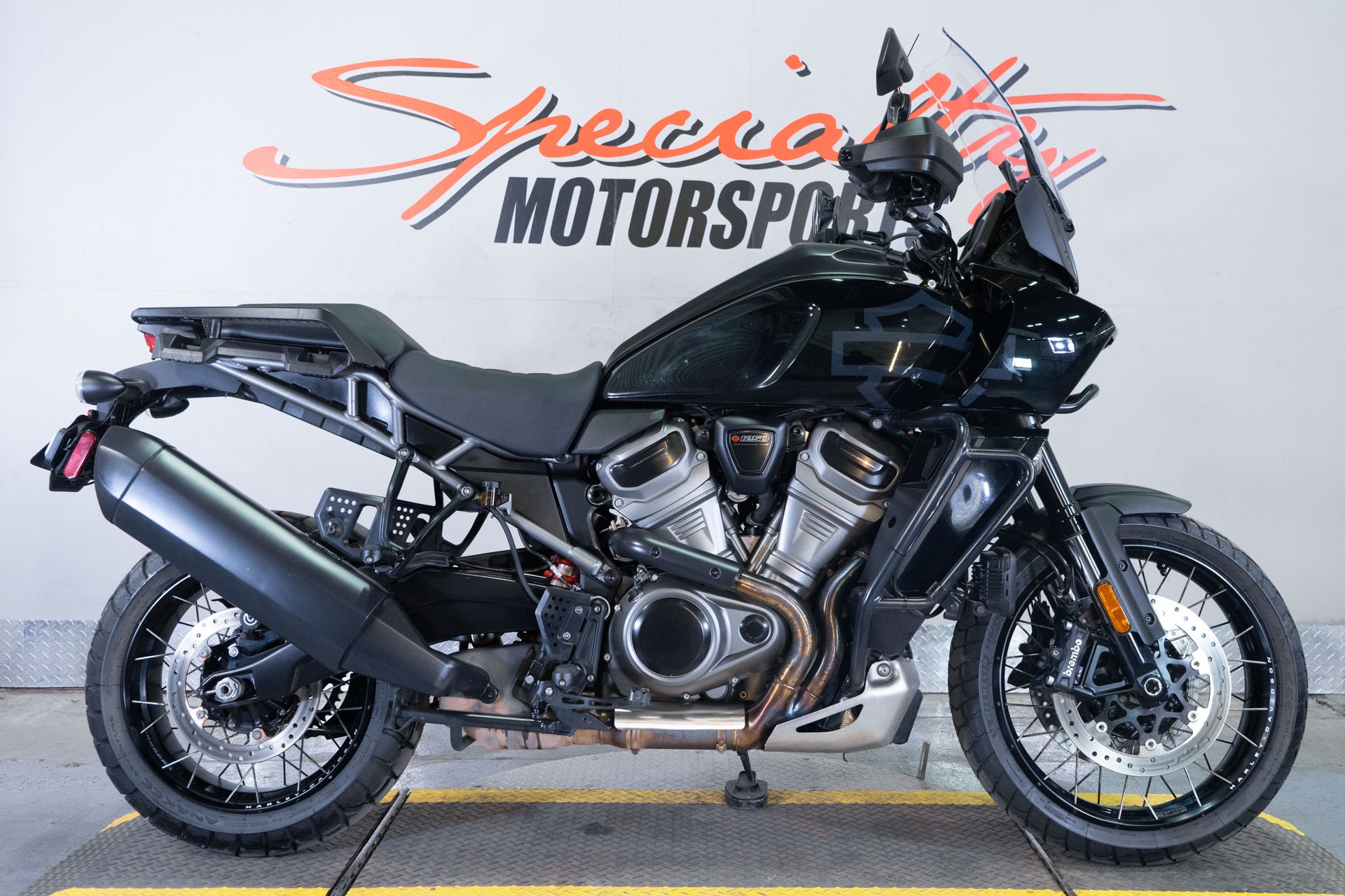 2023 Harley-Davidson Pan America 1250 Special 1