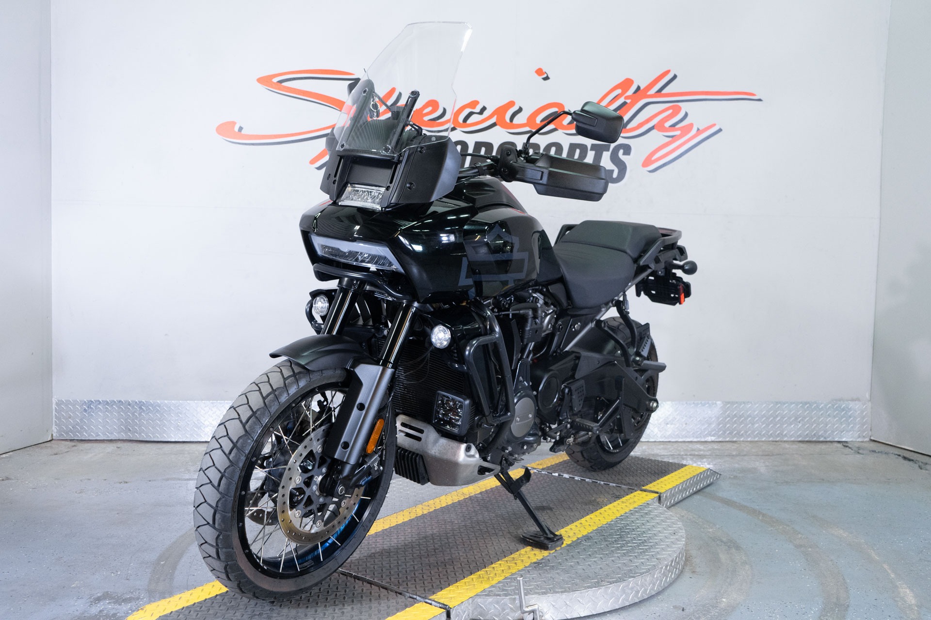 2023 Harley-Davidson Pan America 1250 Special 3