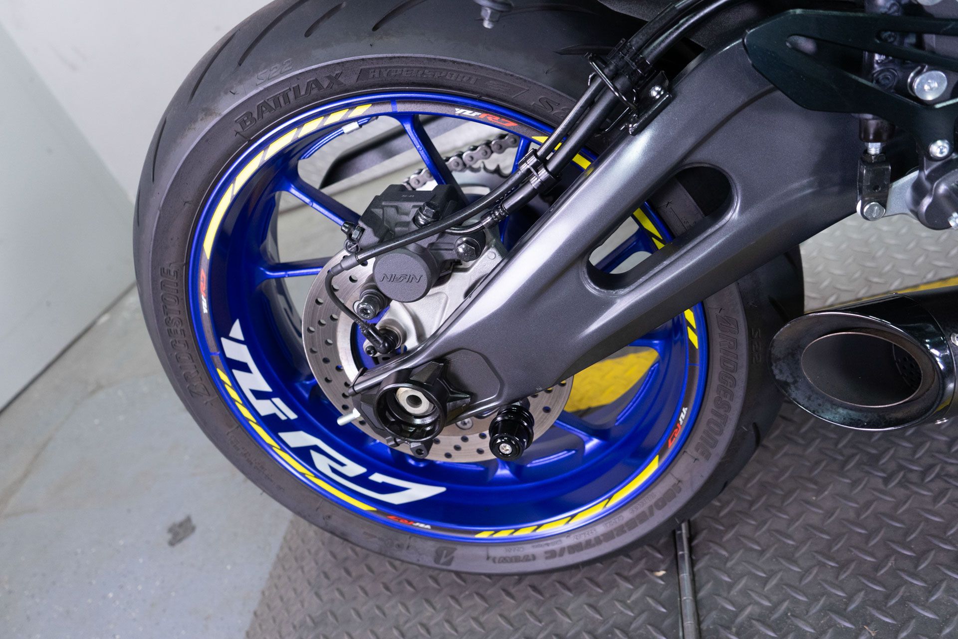 2023 Yamaha YZF-R7 in Sacramento, California - Photo 8