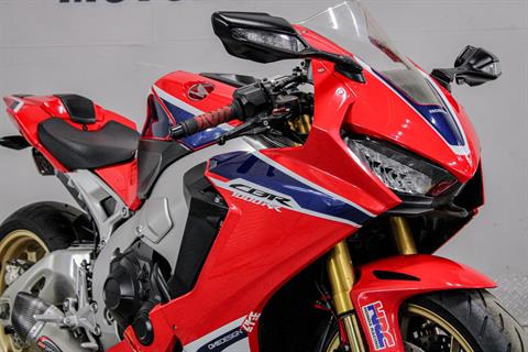 2017 Honda CBR1000RR SP in Sacramento, California - Photo 9