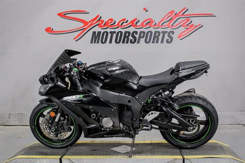 Used 2015 Kawasaki Ninja® ZX™-10R | Motorcycles in