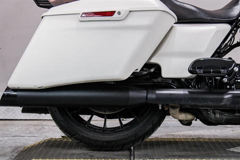 2018 Harley-Davidson Street Glide® Special in Sacramento, California - Photo 4