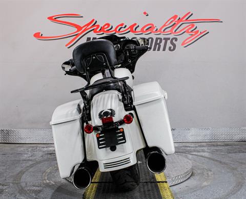 2018 Harley-Davidson Street Glide® Special in Sacramento, California - Photo 6