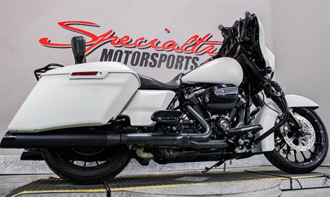 2018 Harley-Davidson Street Glide® Special in Sacramento, California - Photo 15