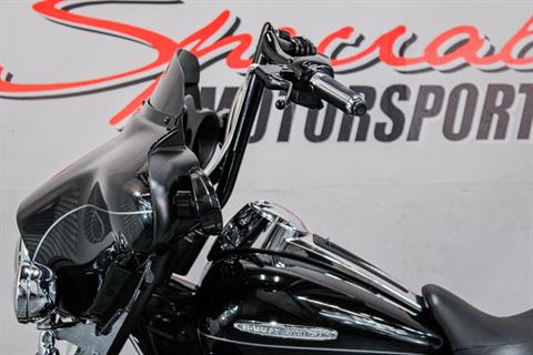 2011 Harley-Davidson Electra Glide® Ultra Limited in Sacramento, California - Photo 9