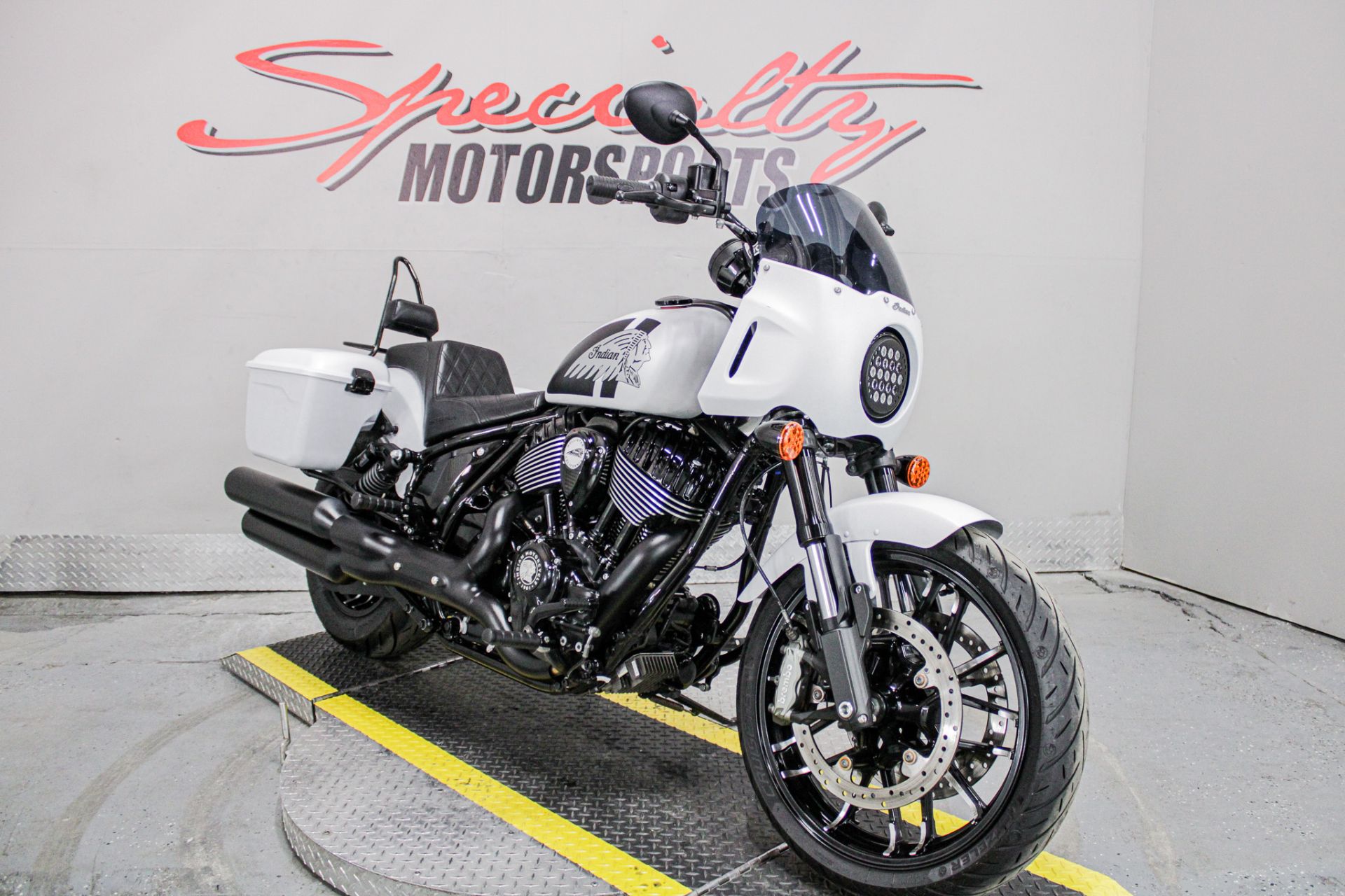 2025 Indian Motorcycle Sport Chief in Sacramento, California - Photo 13