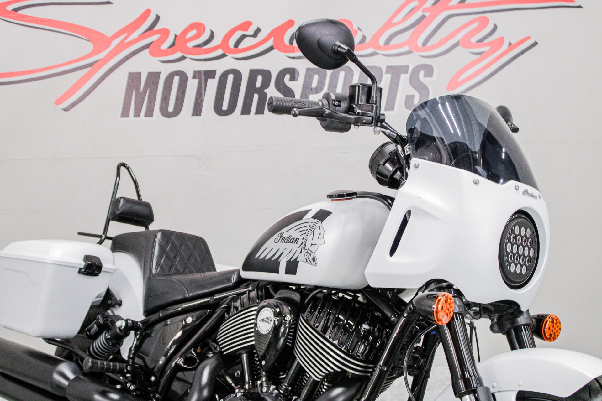 2025 Indian Motorcycle Sport Chief in Sacramento, California - Photo 14