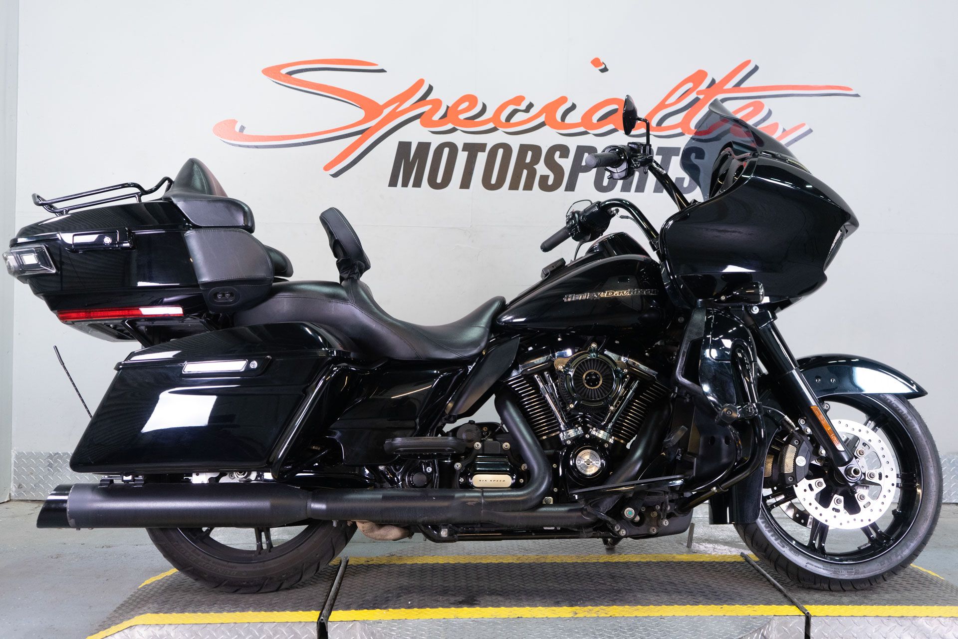 2020 Harley-Davidson Road Glide® Limited in Sacramento, California - Photo 1