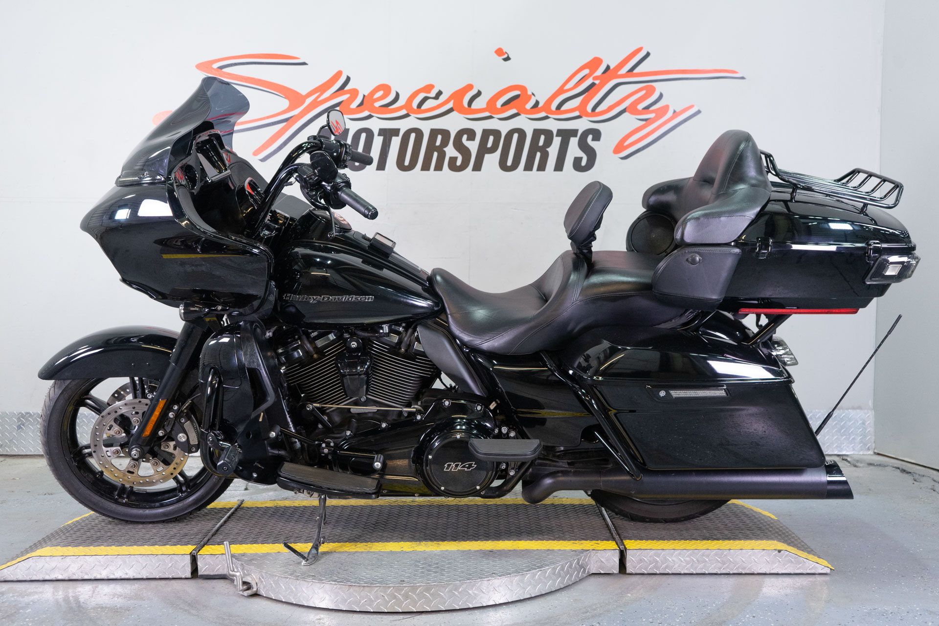 2020 Harley-Davidson Road Glide® Limited in Sacramento, California - Photo 4