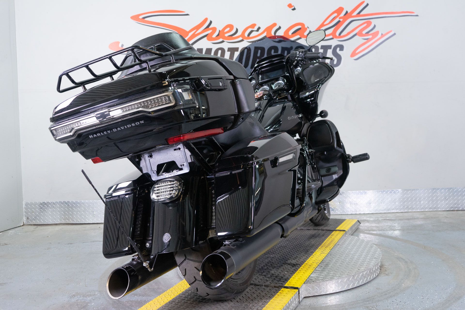 2020 Harley-Davidson Road Glide® Limited in Sacramento, California - Photo 6