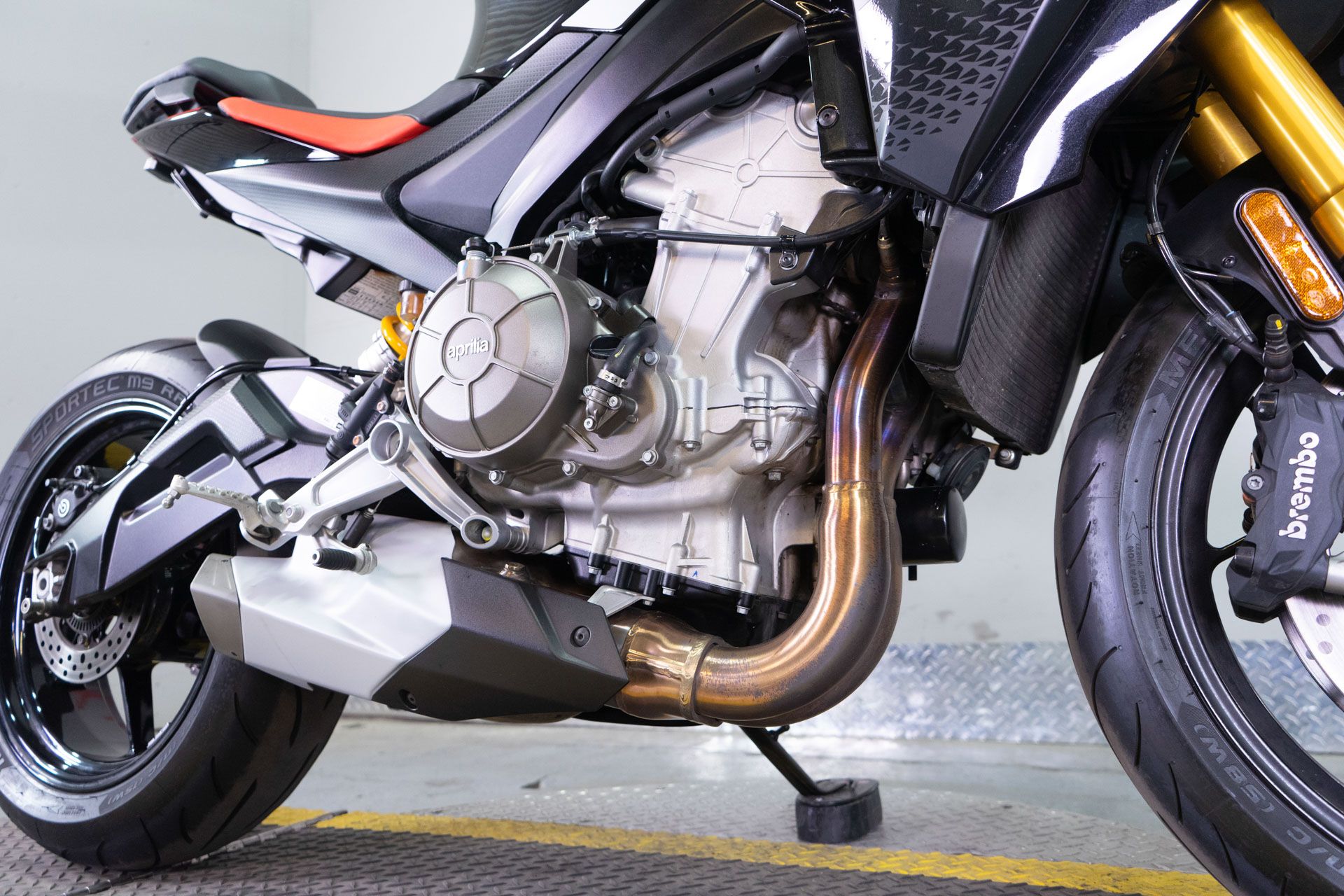 2026 Aprilia Tuono 660 Factory in Sacramento, California - Photo 10