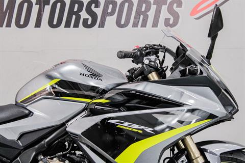 2022 Honda CBR500R ABS in Sacramento, California - Photo 2
