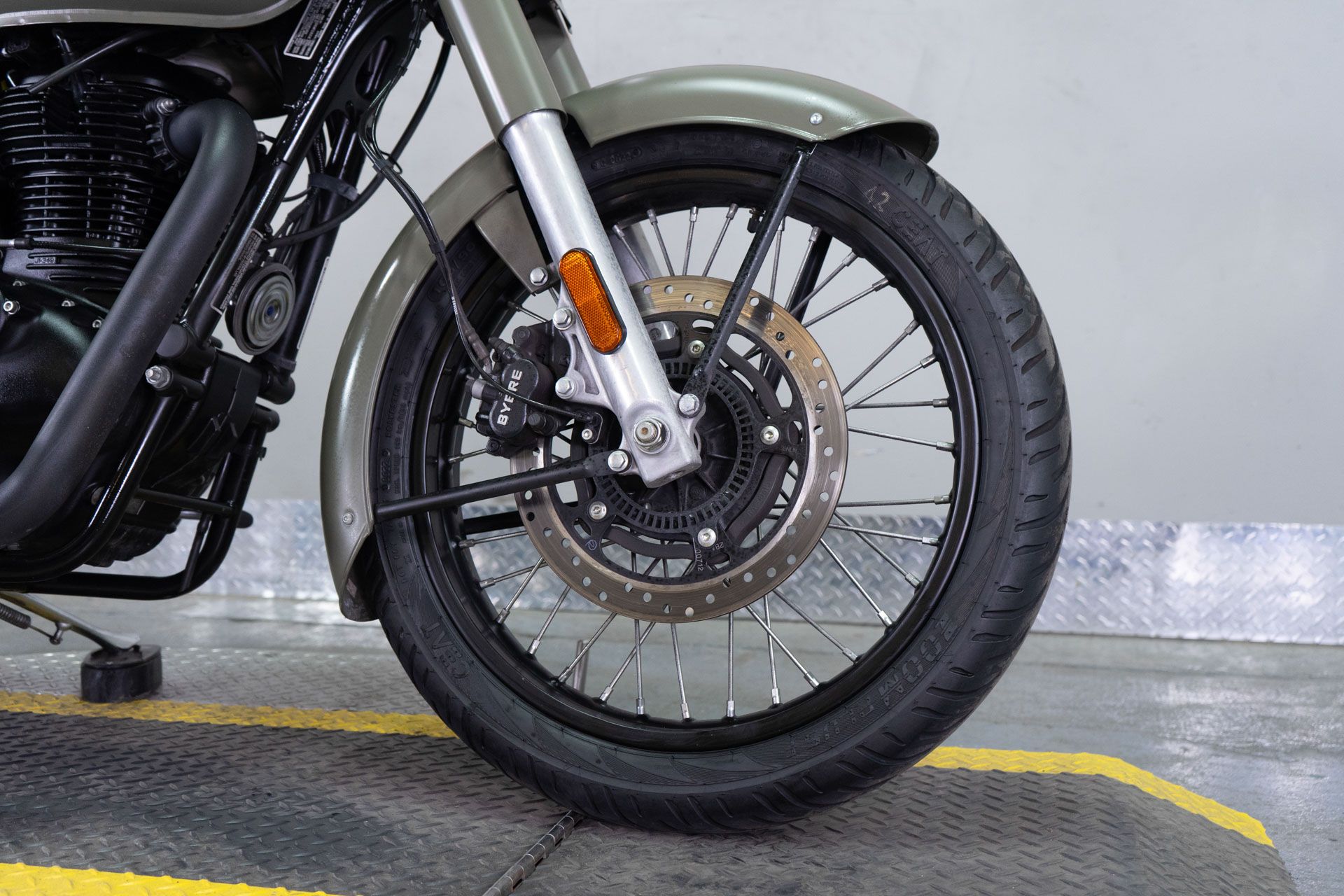 2022 Royal Enfield Classic 350 in Sacramento, California - Photo 7