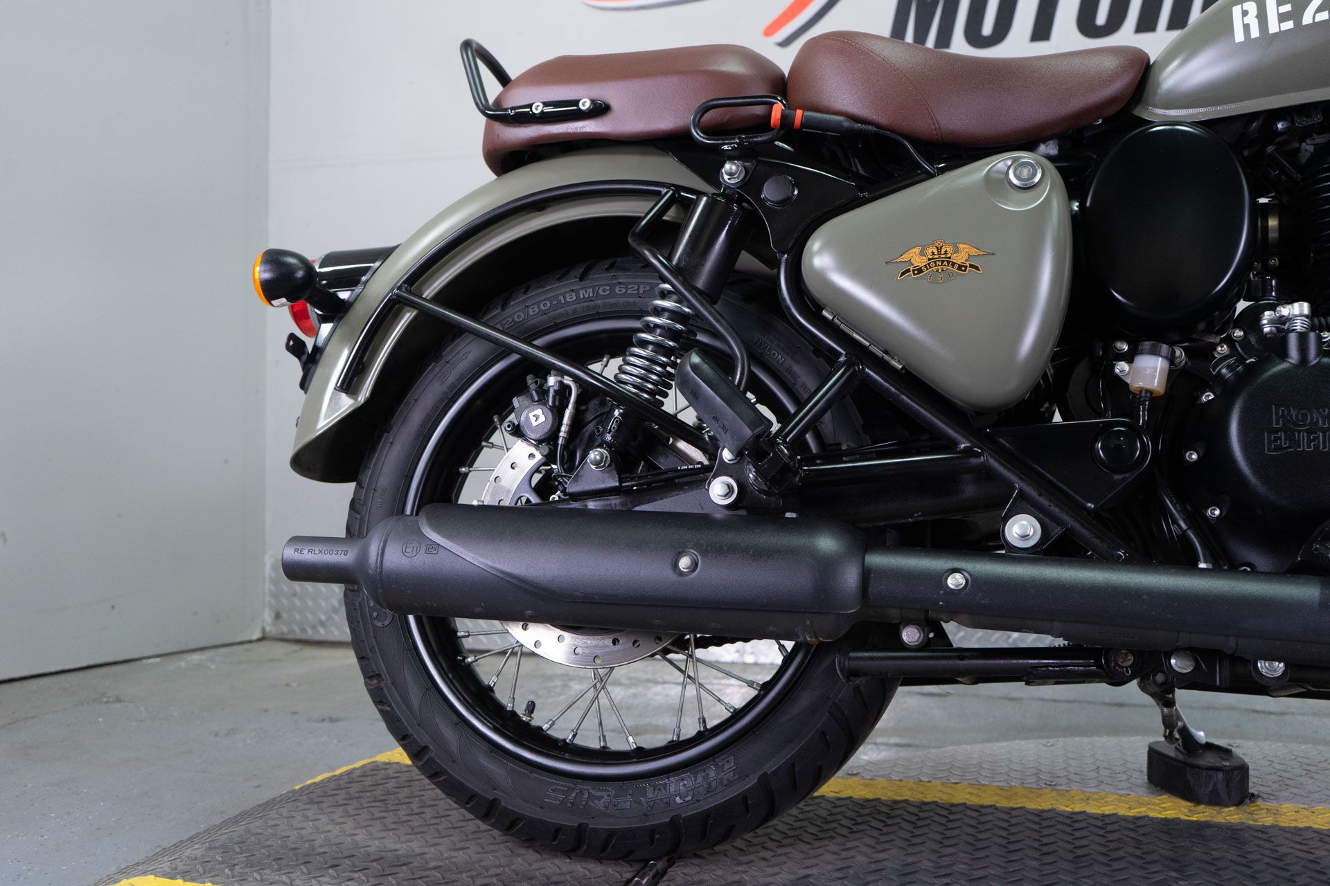 2022 Royal Enfield Classic 350 in Sacramento, California - Photo 8