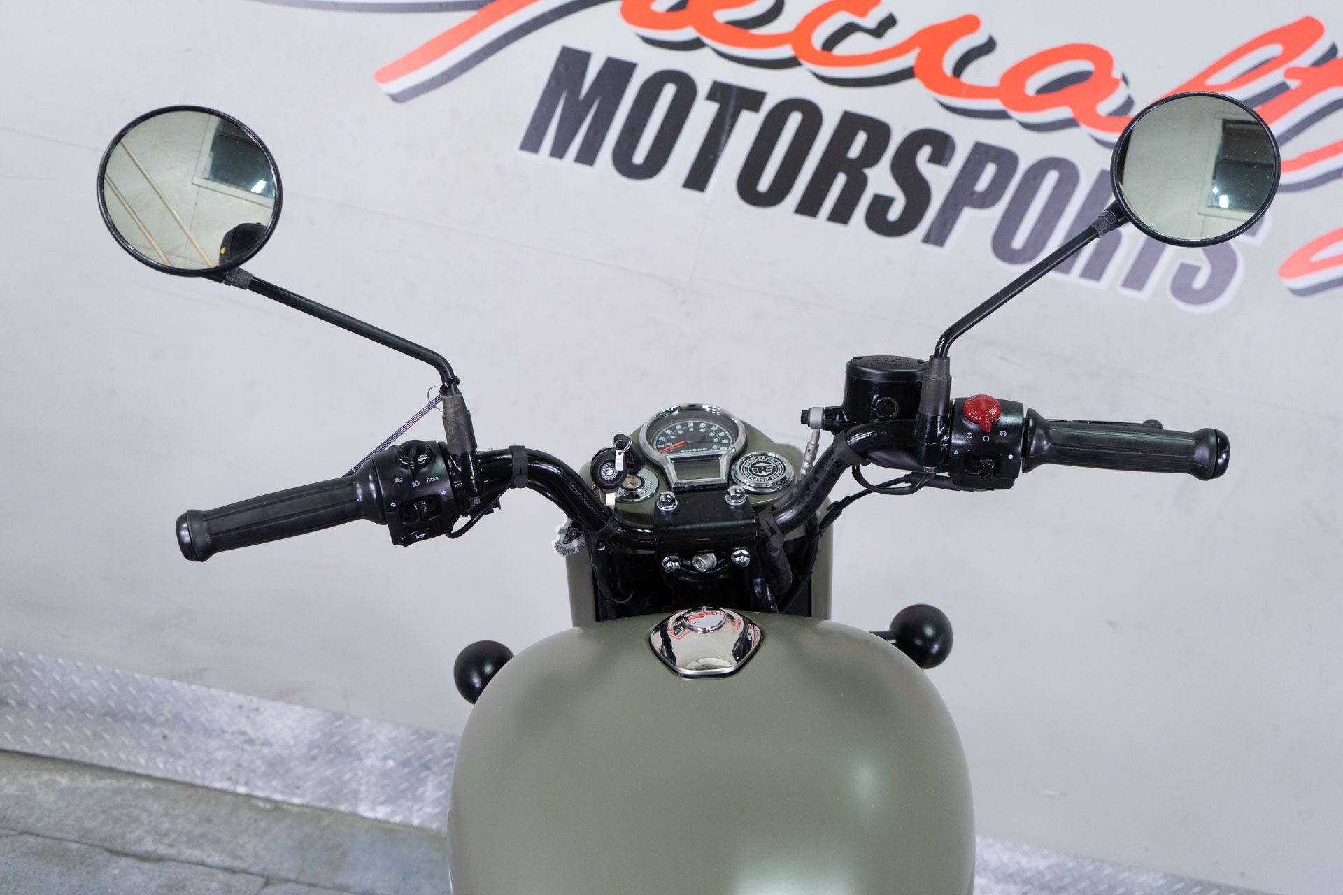 2022 Royal Enfield Classic 350 in Sacramento, California - Photo 16