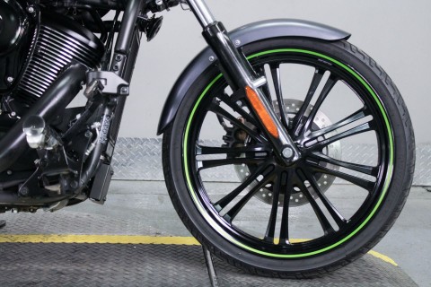 2013 Kawasaki Vulcan® 900 Custom in Sacramento, California - Photo 3