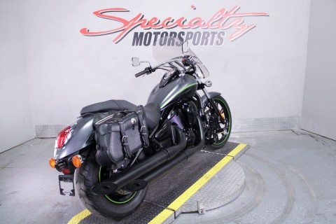 2013 Kawasaki Vulcan® 900 Custom in Sacramento, California - Photo 5