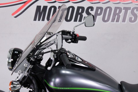 2013 Kawasaki Vulcan® 900 Custom in Sacramento, California - Photo 9