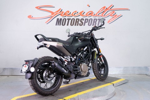 2022 Husqvarna Svartpilen 401 in Sacramento, California - Photo 6