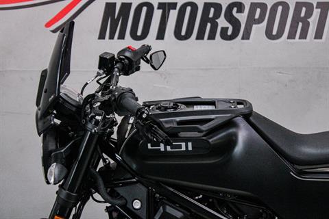 HUS211322 - 2022 - Husqvarna - Svartpilen 401 Left Handle Bars - Photo 9