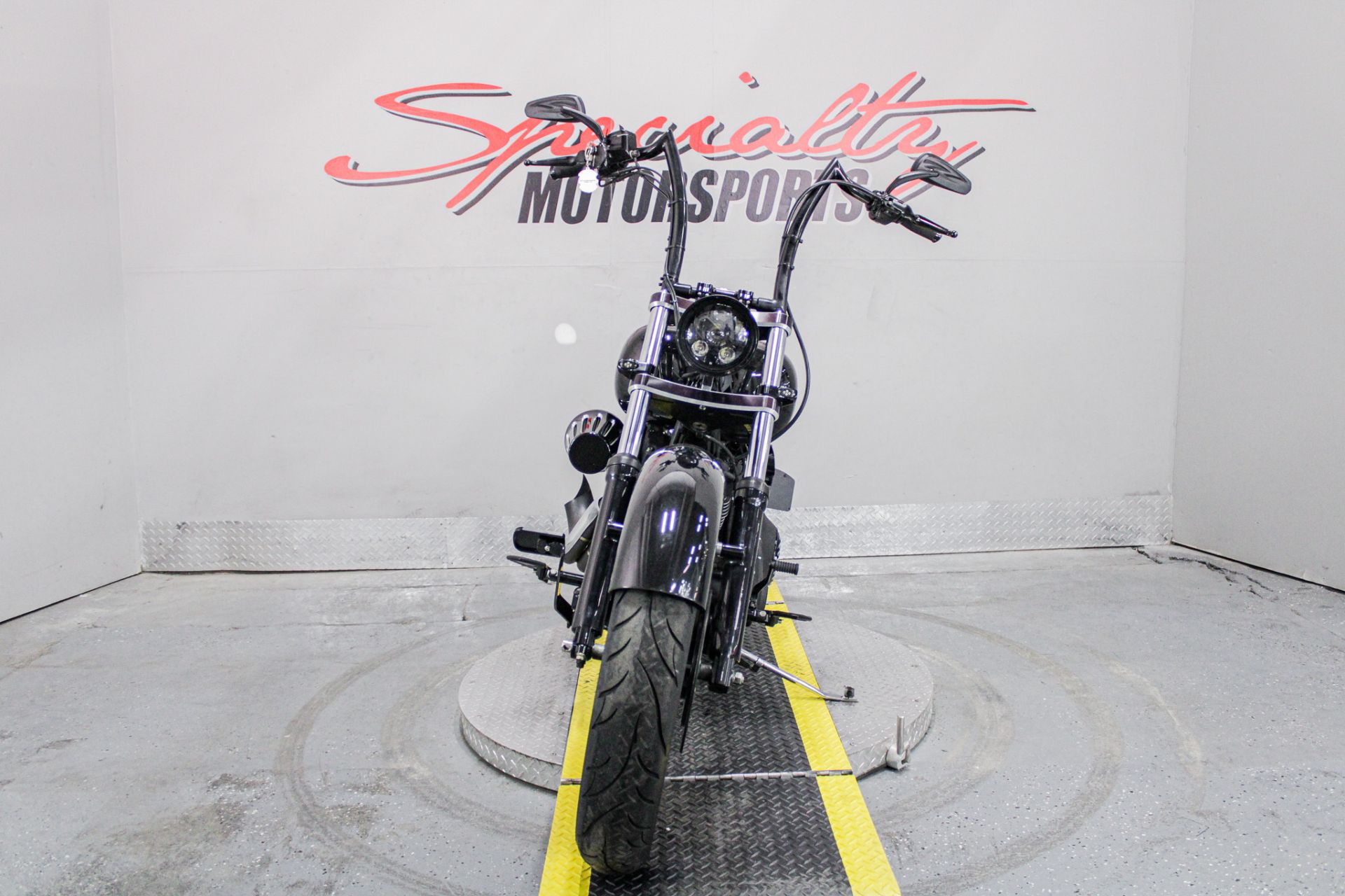 Front View - Photo 11