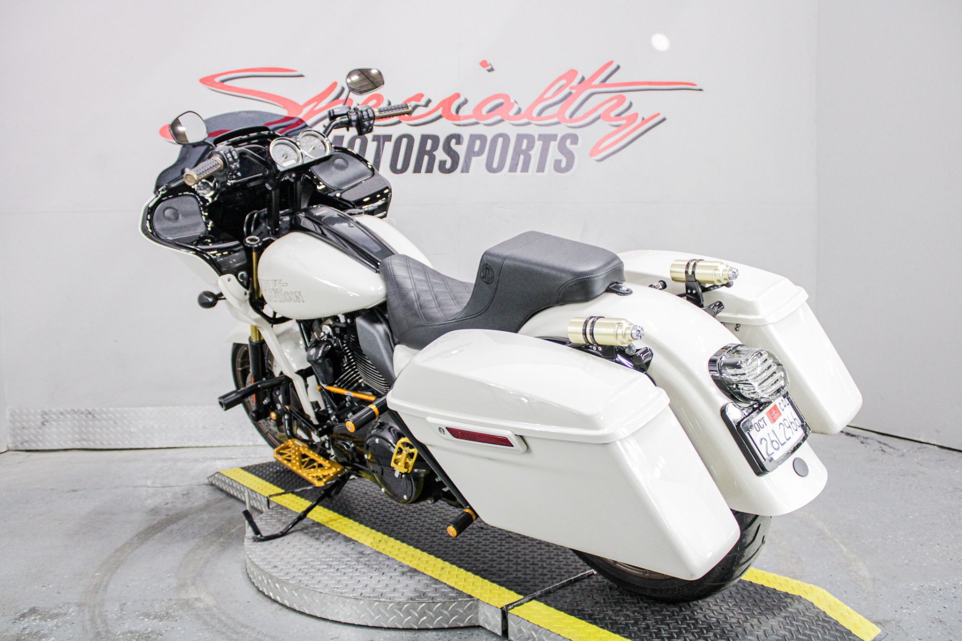 Rear Left Side Angle - Photo 7