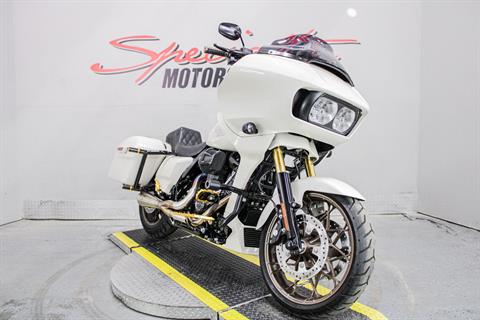 Front Right Side View - Photo 12