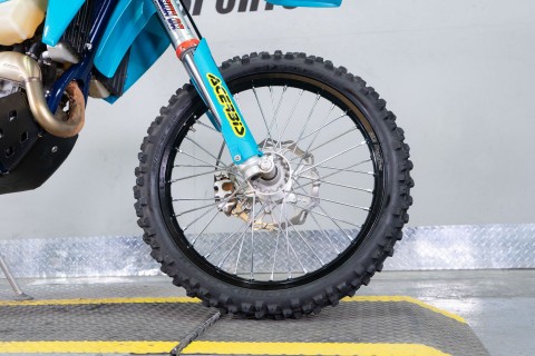 2020 Husqvarna FX 450 in Sacramento, California - Photo 9