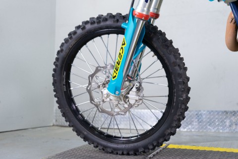 2020 Husqvarna FX 450 in Sacramento, California - Photo 15