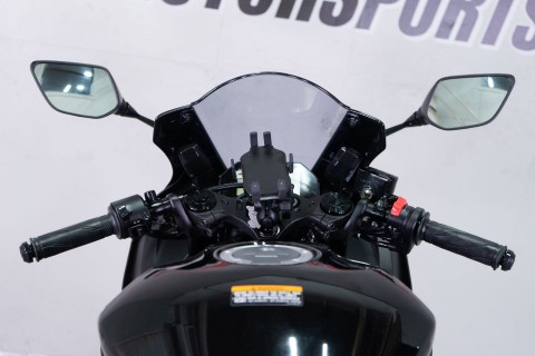 2023 Yamaha YZF-R3 ABS in Sacramento, California - Photo 15